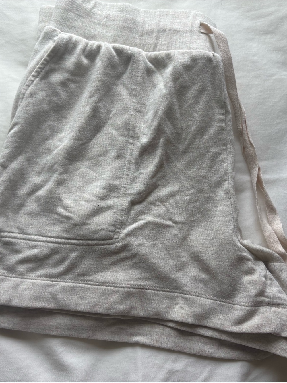 Lou & Grey Cream Elastic Waist Drawstring Lounge Shorts - Picture 5 of 7